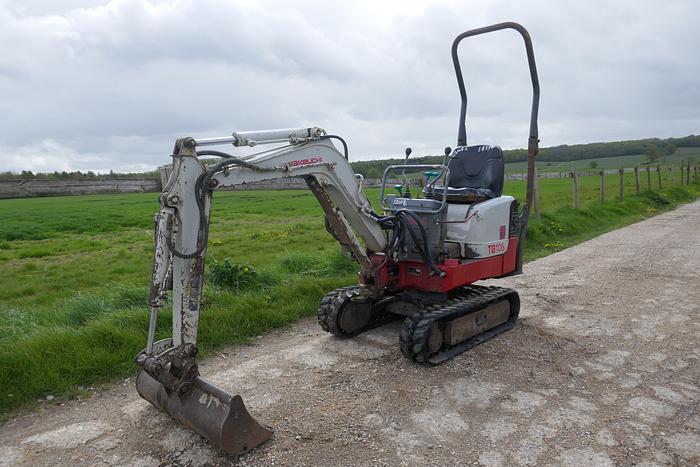 Used 2008 TAKEUCHI TB108