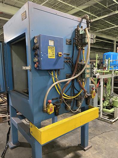Used HERSCHAL 2 HAMMER KNOCKOUT MACHINE