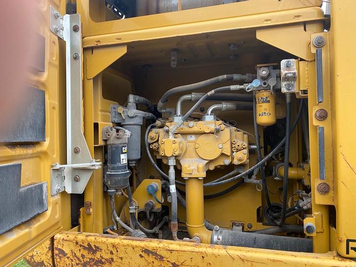 Used 2013 CAT 320E L EXCAVATOR