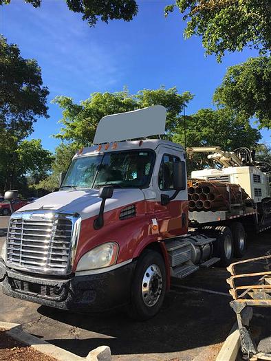 Used 2017 Geoprobe 8150LS Crawler Drill Rig