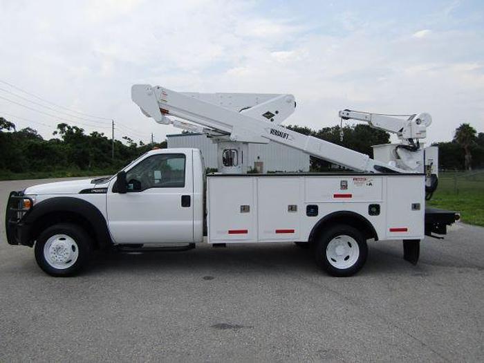 Used Versalift VST40-MH 45ft Bucket Boom on 2015 Ford F550 4x4 Utility Truck - 44904