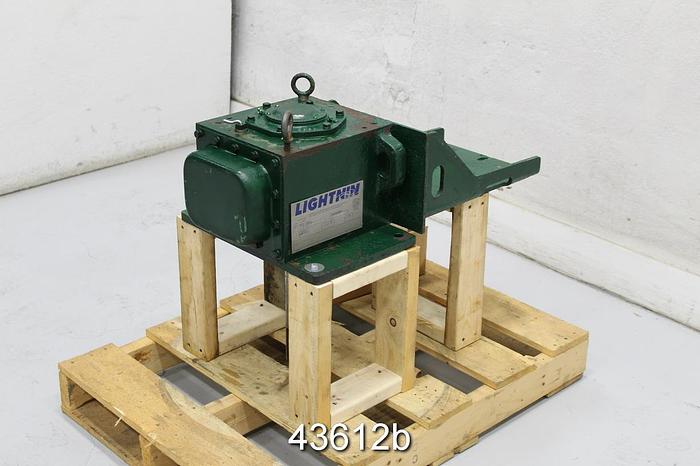 Used Lightnin 7001 Side Mount Agitator Power End 20.8/1 Ratio #43612