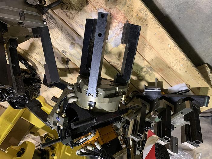Used FANUC M710iC/70T GANTRY ROBOTIC SYSTEM, R30iA, 8' TALL RAIL X 11'6" OF TRAVEL