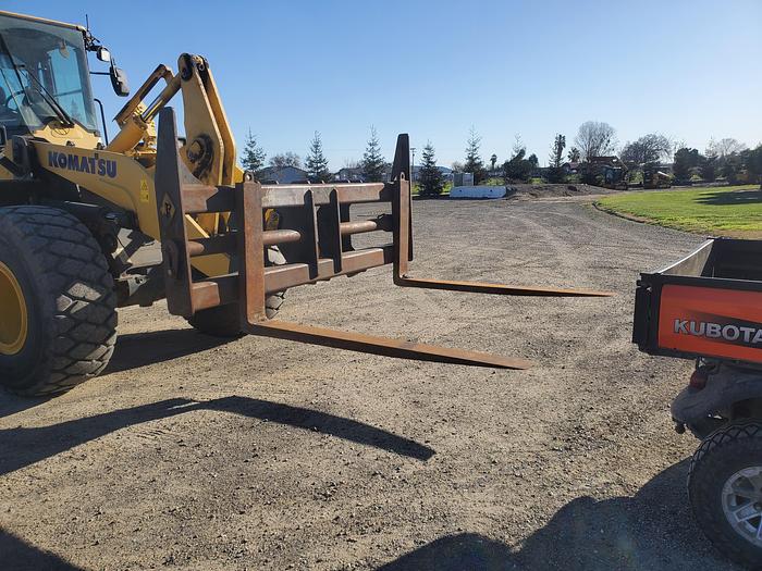 Used 2015 KOMATSU WA200-7