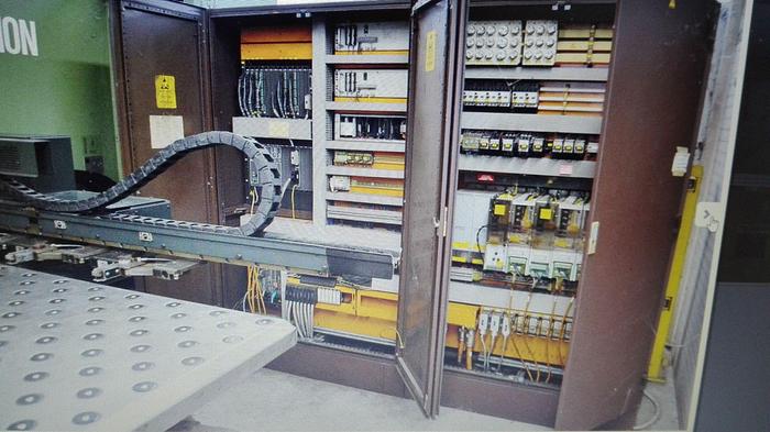 Usato TRUMPF TRUMATIC TC260 ROTATION