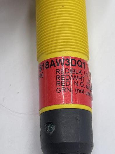 Used Banner Engineering S18AW3DQ1