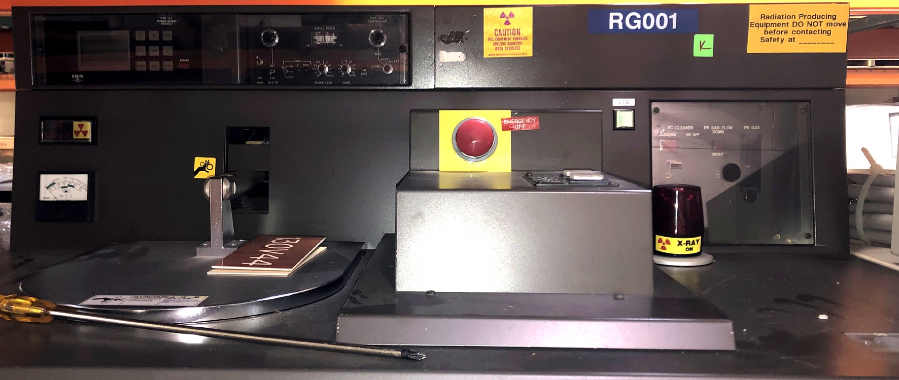 Used RIGAKU 3630 Xray Fluorescence Wafer/Disk Analyzer