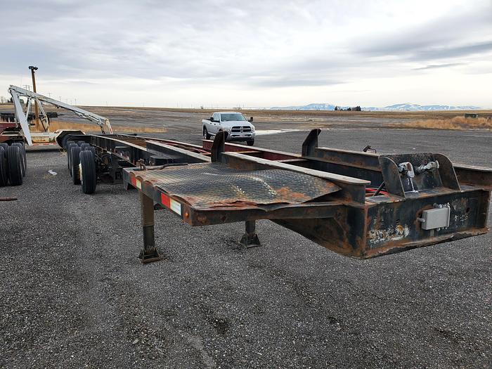 Used 40' Marquez Container / Chassis Trailer - 4 Axle