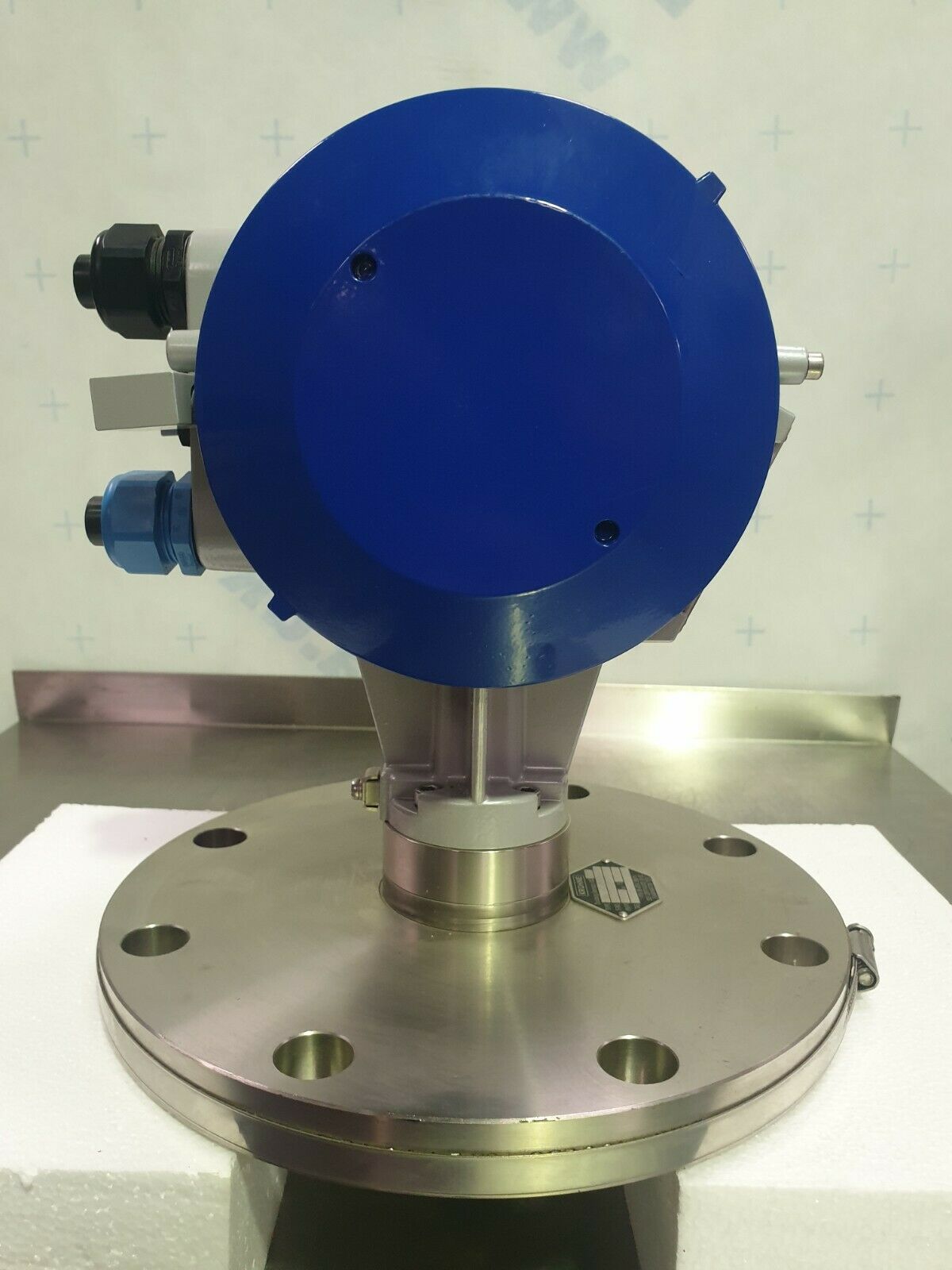 Used Krohne BM70Ai/E/-Ex Level Radar c/w V96 HC K6375-1G BL 6" Mounting