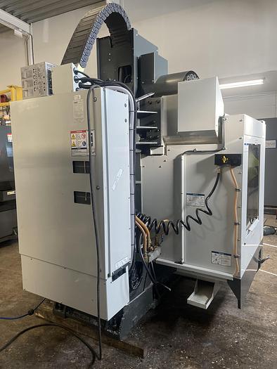 Använd 2011 Haas VF - 2SS