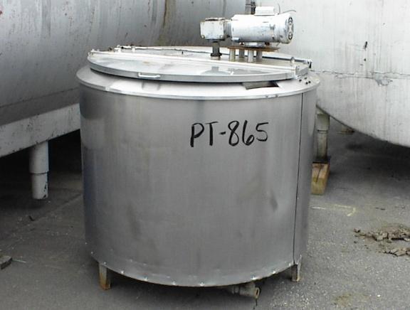 Usado 200 GALLON PROCESSOR TANK.