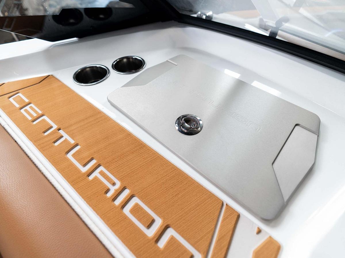 2026 Centurion NV243 - Frost White / Castano