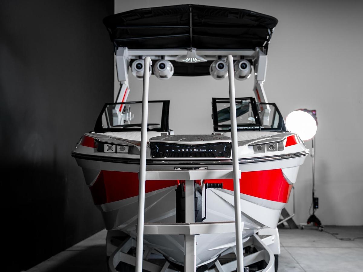 Used 2024 Centurion Ri265 - Red / White