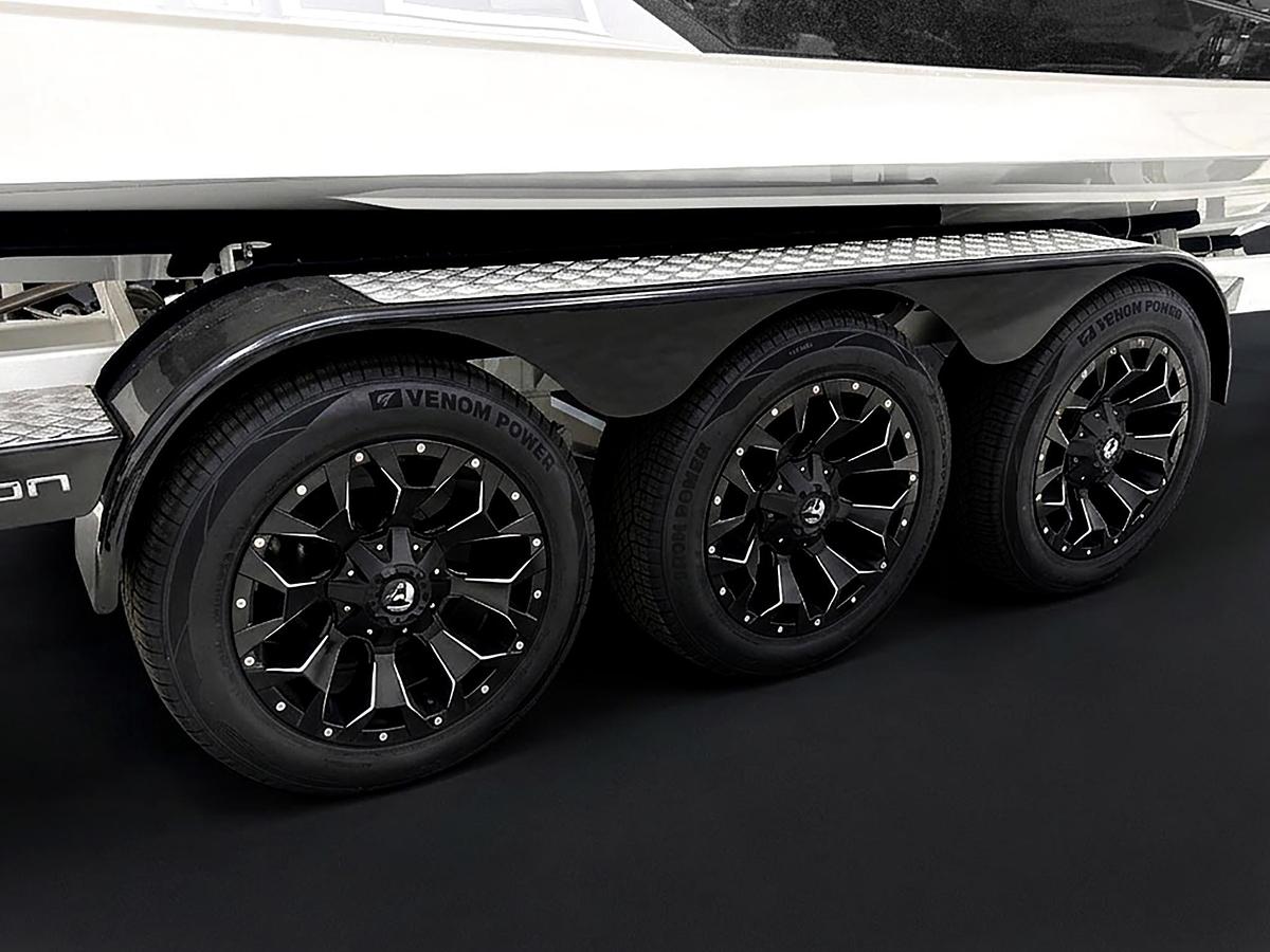 2026 Centurion Ri245 - Onyx Black Flake / White Frost Drive
