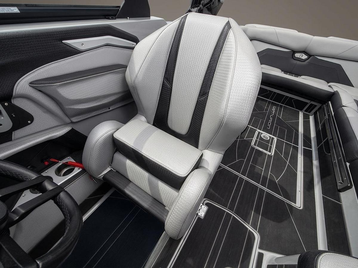 Used 2023 Centurion Ri245 - Stone / Stone