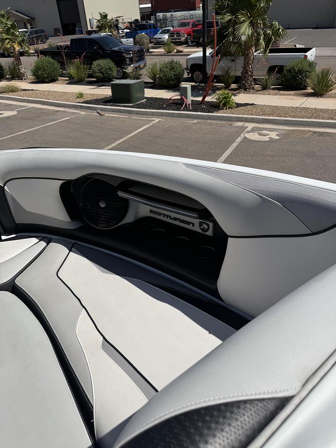Used 2018 CENTURION RI237
