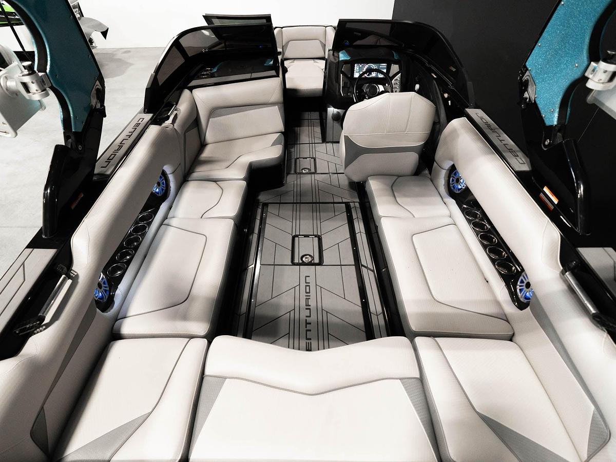 Used 2020 Centurion Vi24- Black / SkyBlue