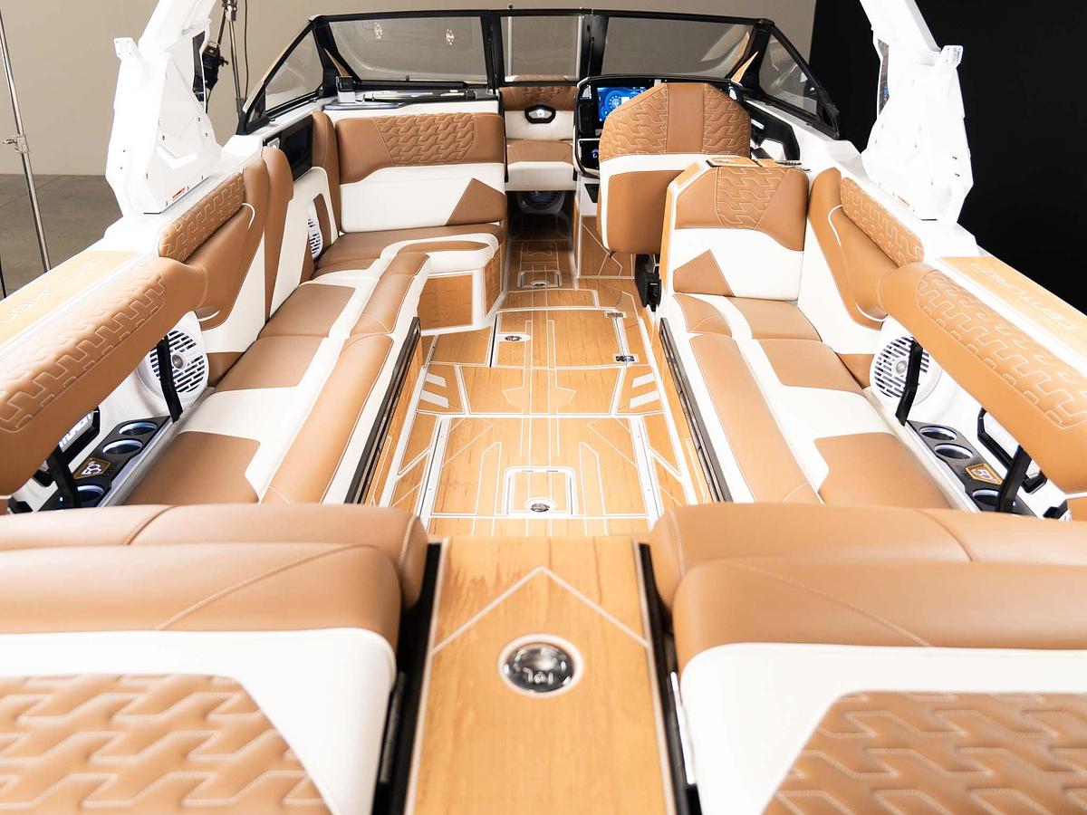 2026 Centurion Ri265 - White Frost / Castano Brown