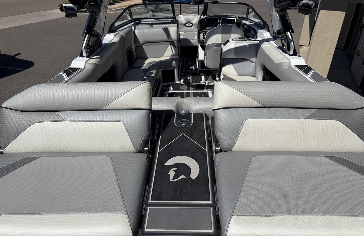 Used 2022 CENTURION Ri245