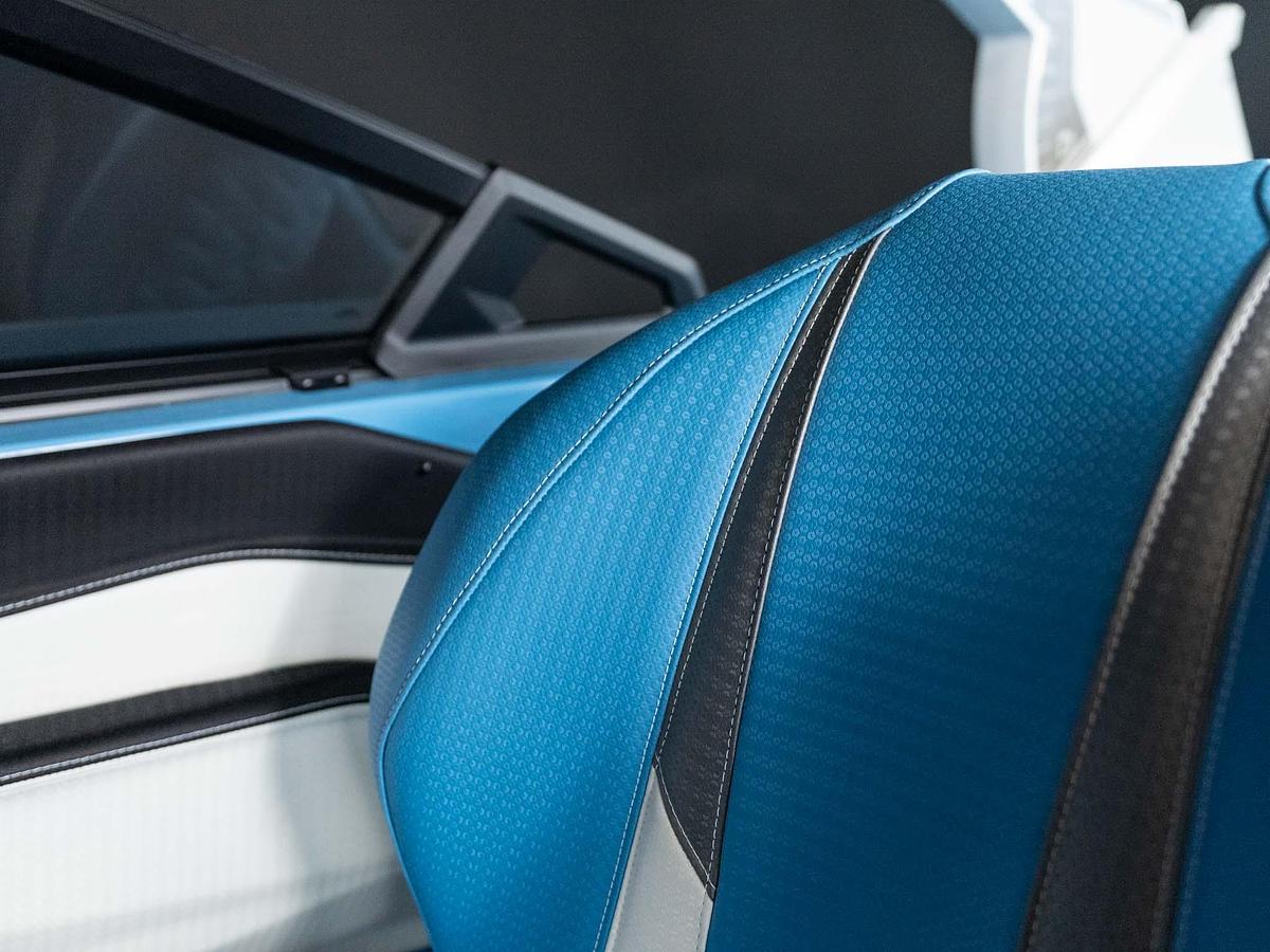 2026 Centurion Ri245 - All Mist Blue / Frost White