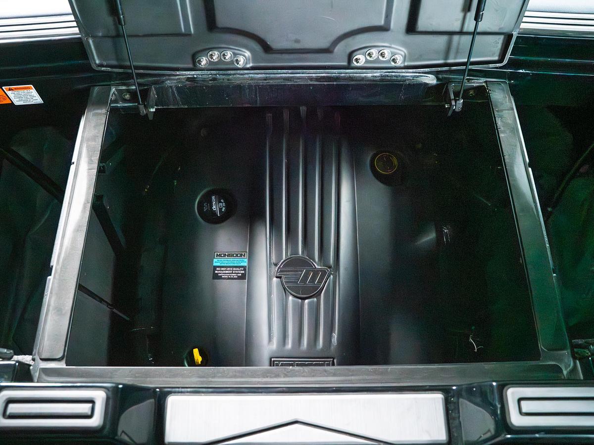 Used 2024 Malibu 23MXZ - Electric Yellow / Grey