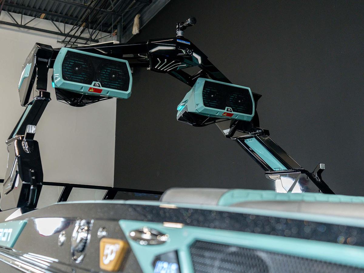 2026 Centurion Ri245 - Onyx Black Flake / Spearmint