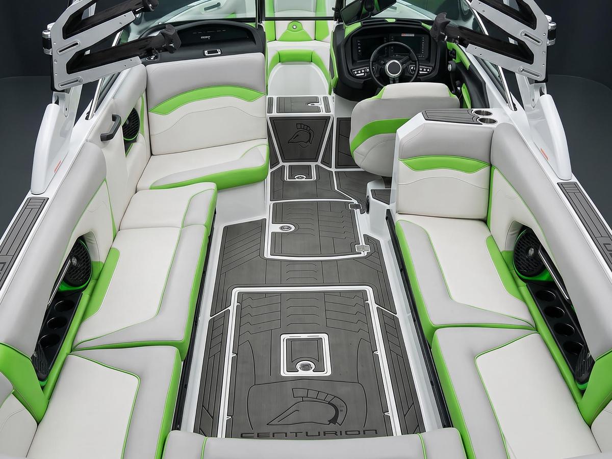 Used 2017 Centurion Ri257 - White / Gunmetal Flake / Green