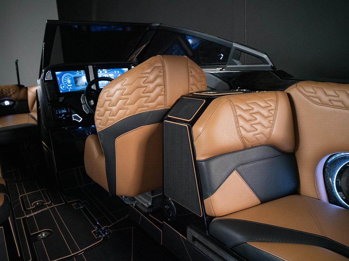 Used 2025 Centurion Ri245 Black Flake / Onyx Black