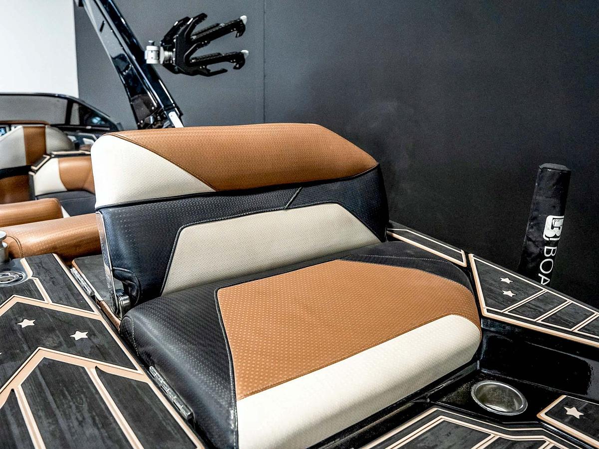 Used 2022 Centurion Ri245 - Black / Black Metal Flake / S2S