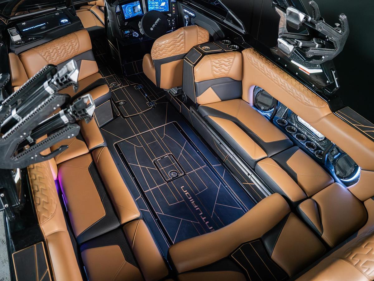 Used 2025 Centurion Ri245 Black Flake / Onyx Black