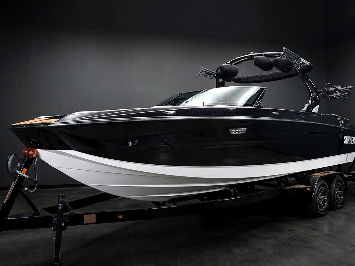 Used 2023 Supreme S240 Black Flake / White Frost / Castano Brown