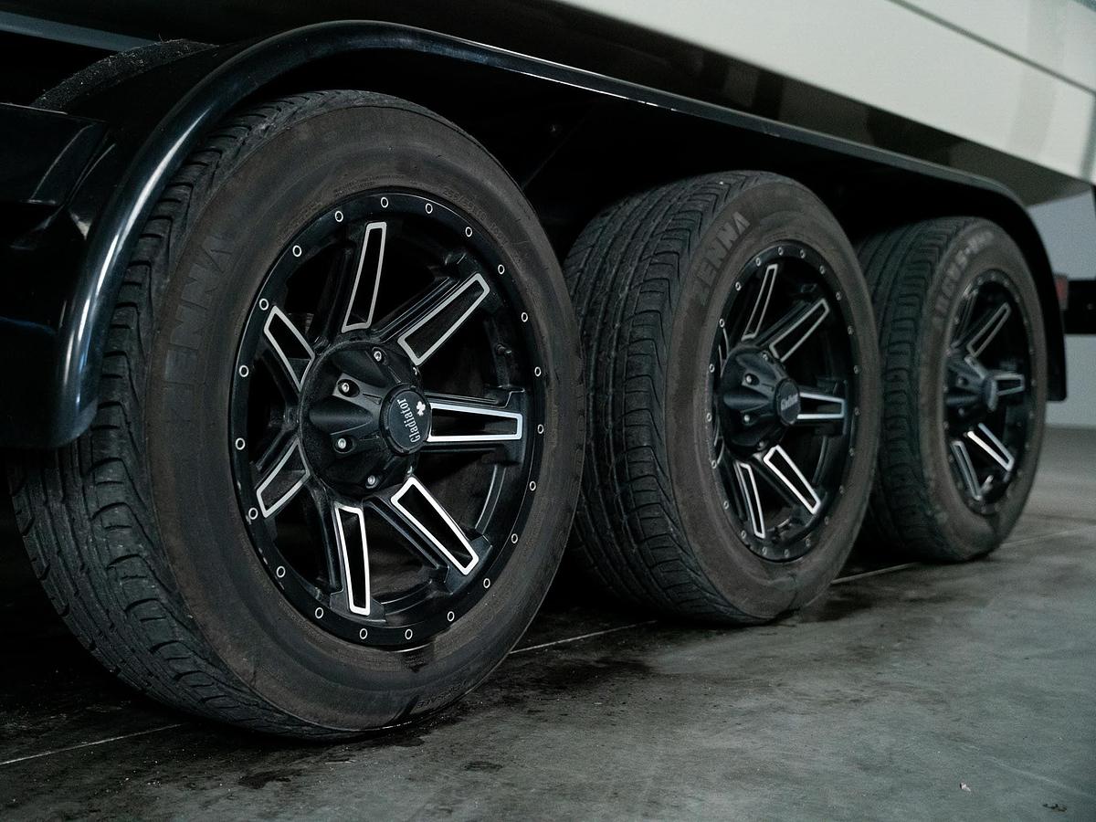 Used 2022 Centurion Ri265 - Olive / Olive Metal Flake