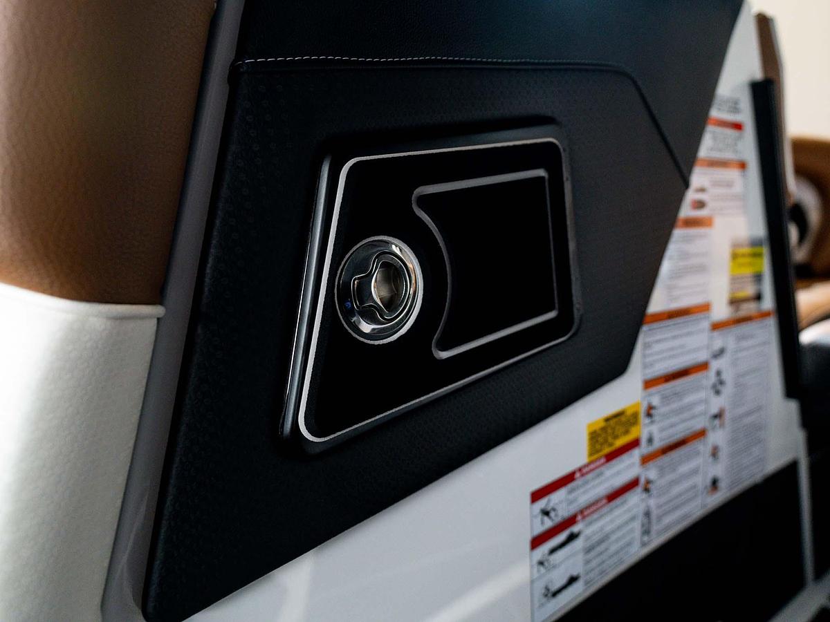 2026 Centurion Ri245 - Stormtrooper White / Castano