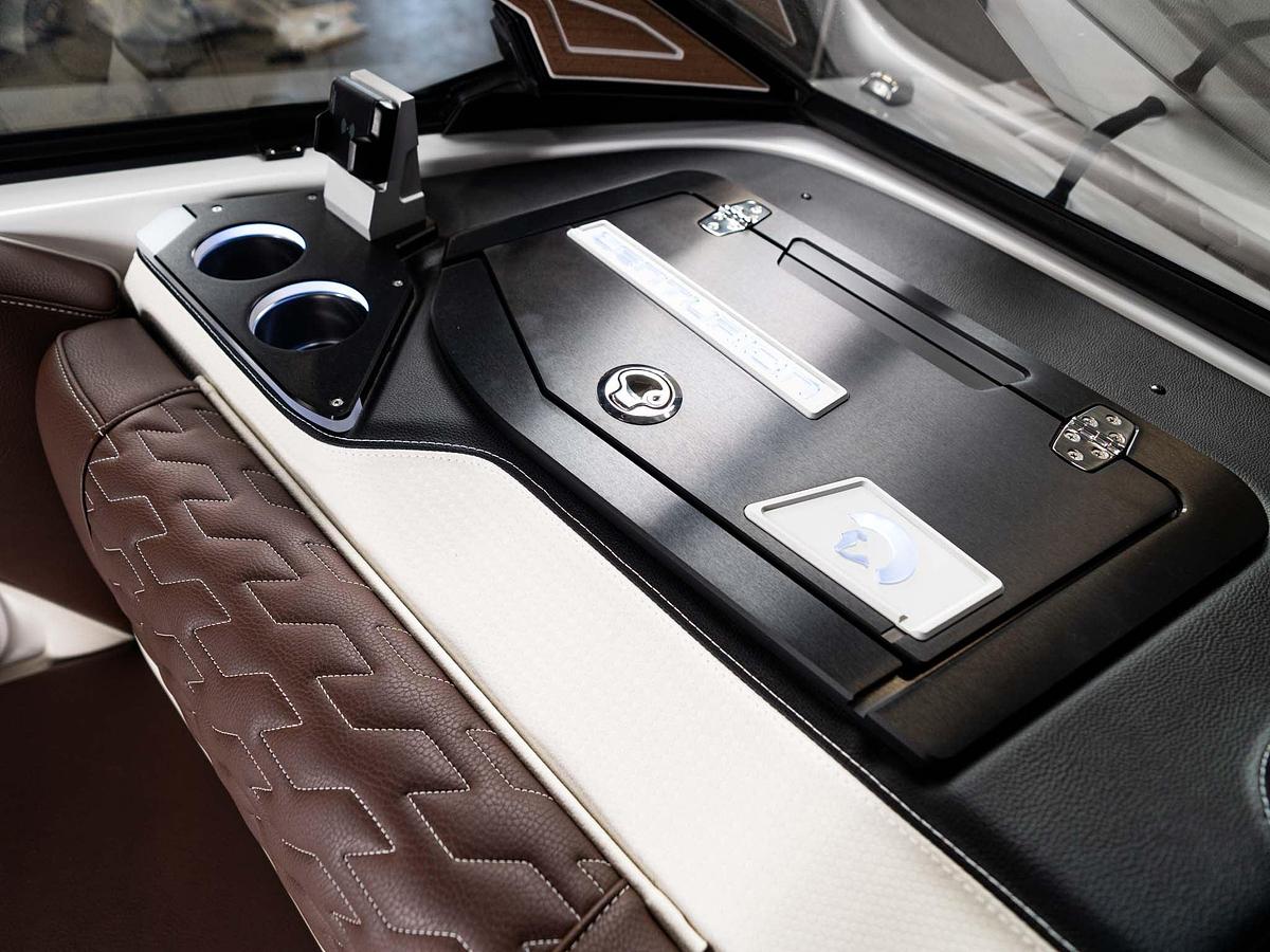 2026 Centurion Ri245 - White Frost / Saddle Brown