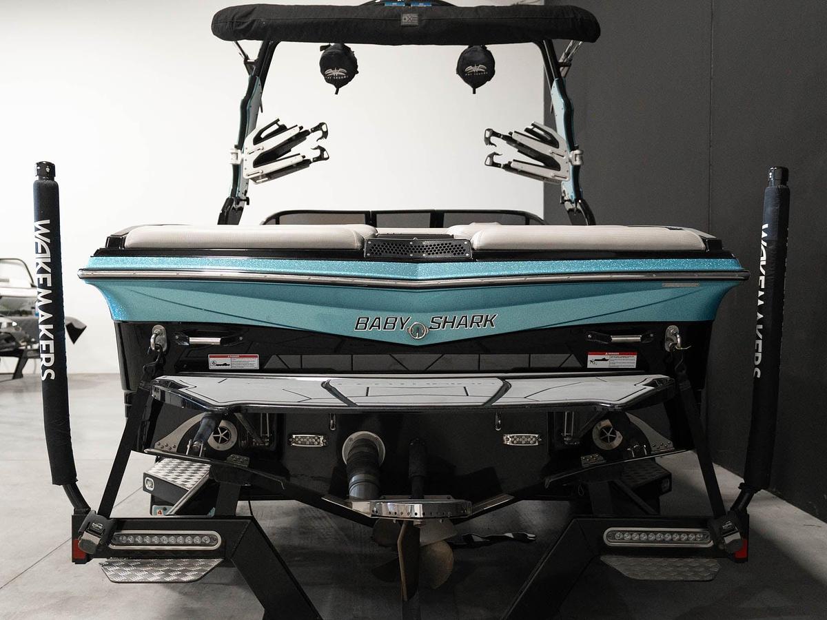 Used 2020 Centurion Vi24- Black / SkyBlue