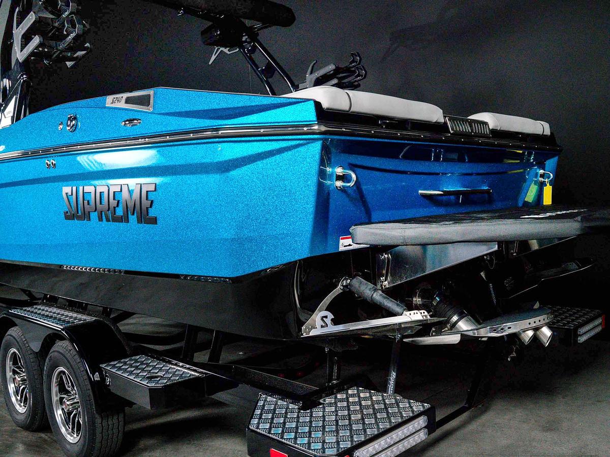 2026 Supreme S240 - Bahama Blue Flake / Onyx Black