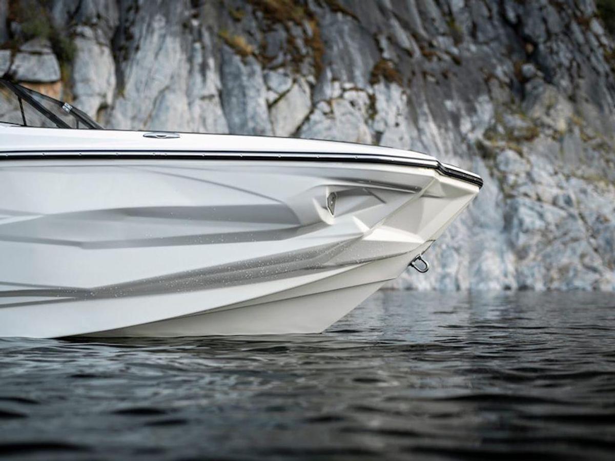 2026 Centurion Nv213 Base