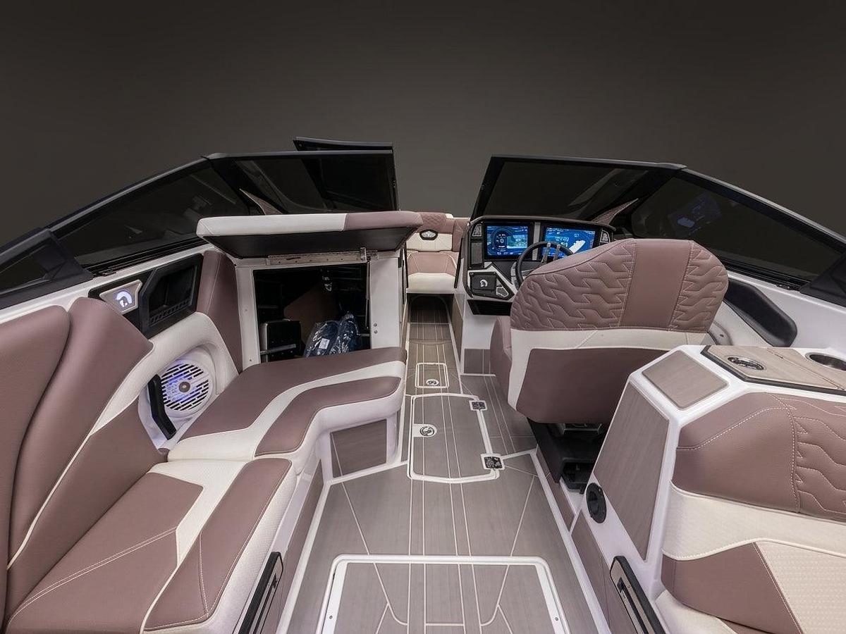 2026 Centurion Ri245 - White Frost / Mocha