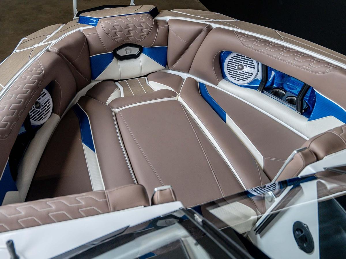 2026 Centurion Ri245 - Canadian Blue Flake / White Frost