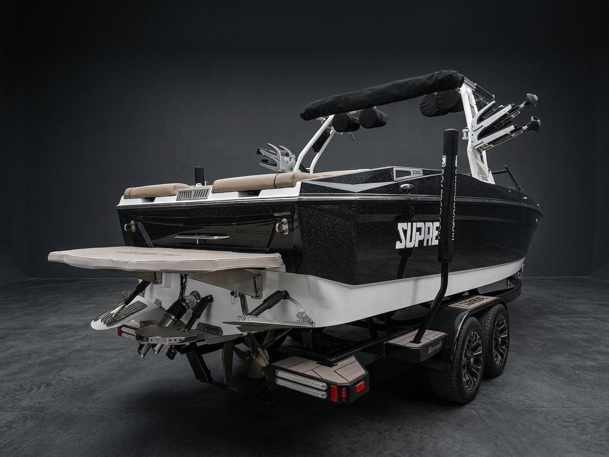 Used 2023 Supreme S240 - Black Flake