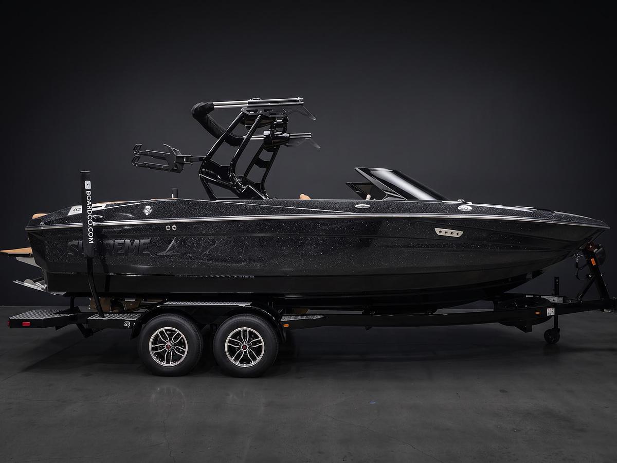 2026 Supreme S220 - Black Metal Flake / Castano
