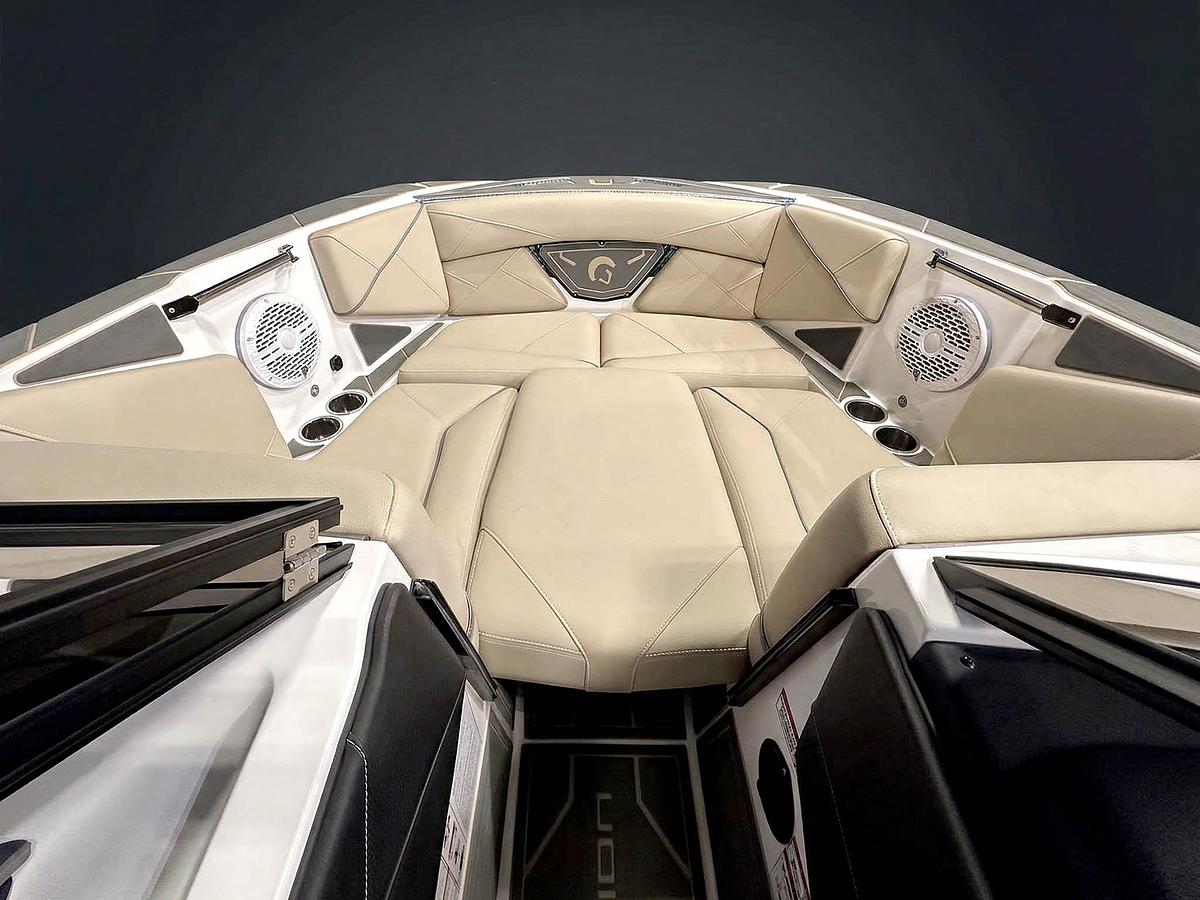 2026 Centurion Nv243 - Steel Blue Flake / White Frost