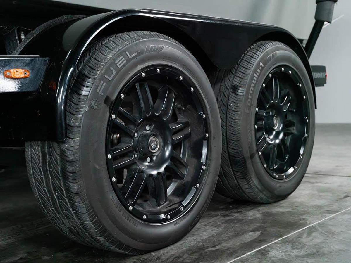 Used 2024 Heyday WT-Surf - Grey / Black Flake