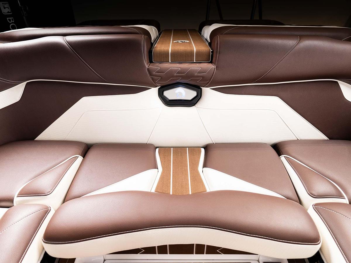 2026 Centurion Ri245 - White Frost / Saddle Brown