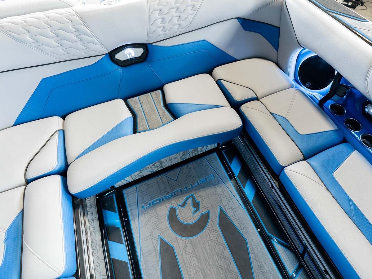 2025 Centurion Ri245 - Onyx Black / Marina Blue