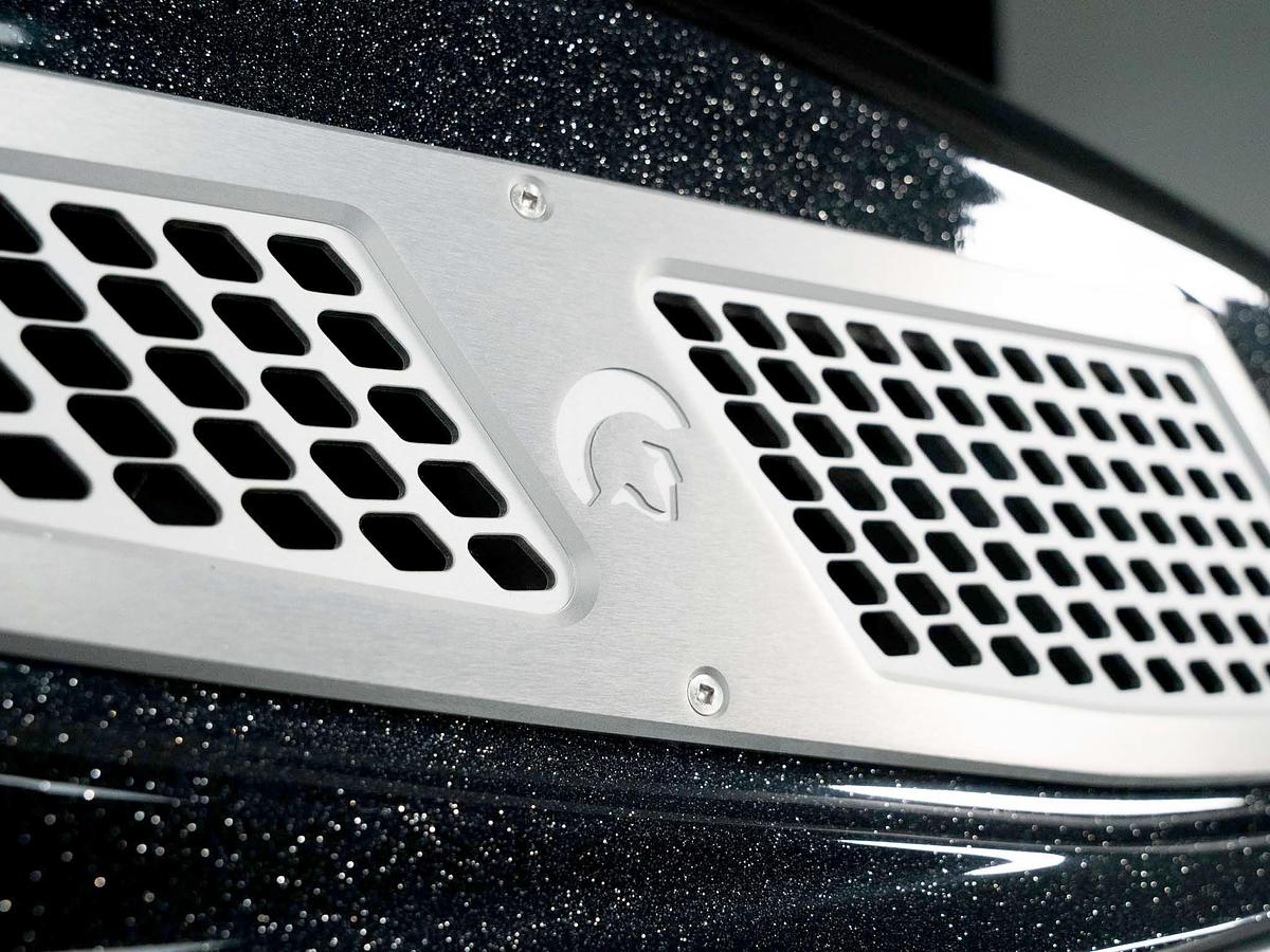 2026 Centurion NV243 - Black Flake / Onyx Black