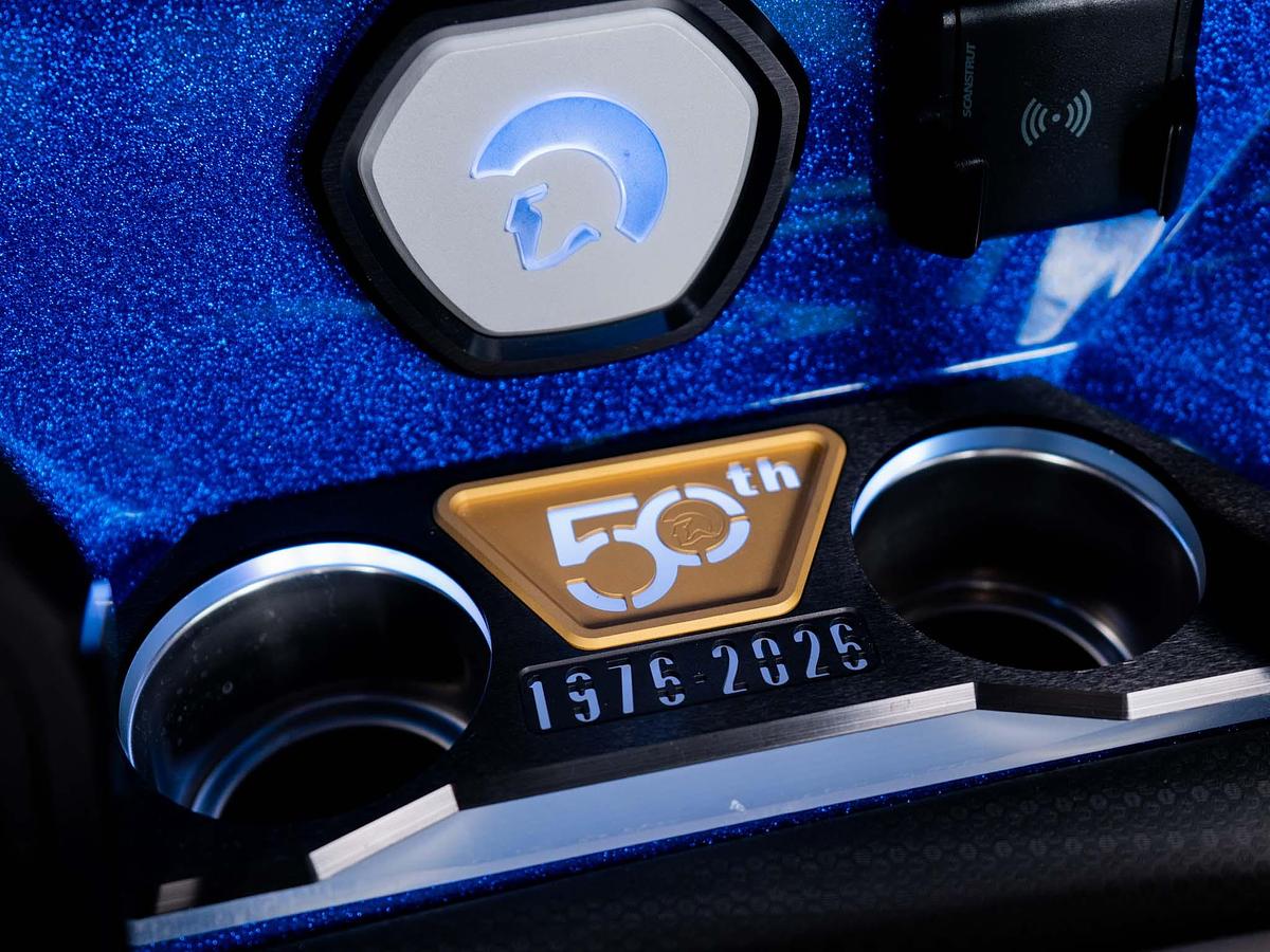 2026 Centurion Ri230 - Canadian Blue Flake / Onyx Black