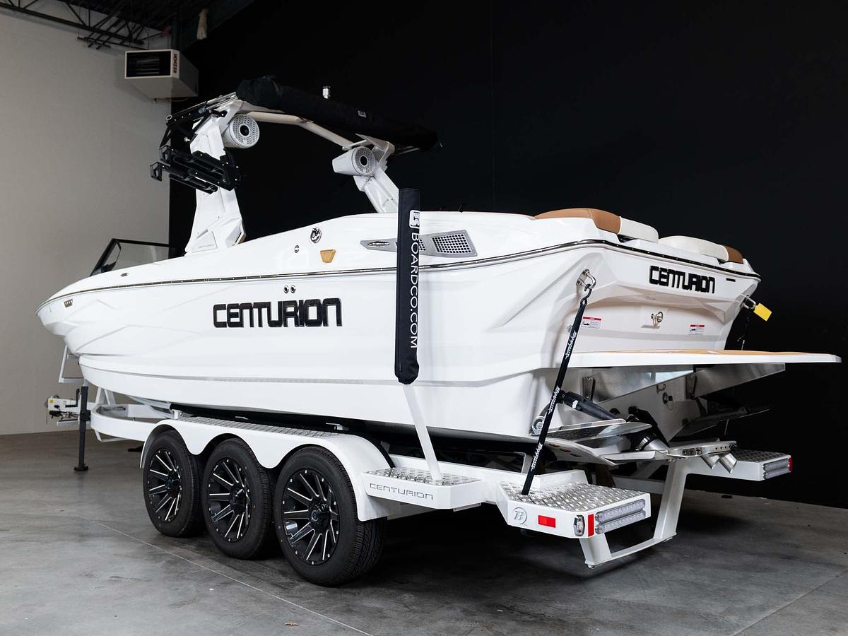 2026 Centurion NV243 - Frost White / Castano