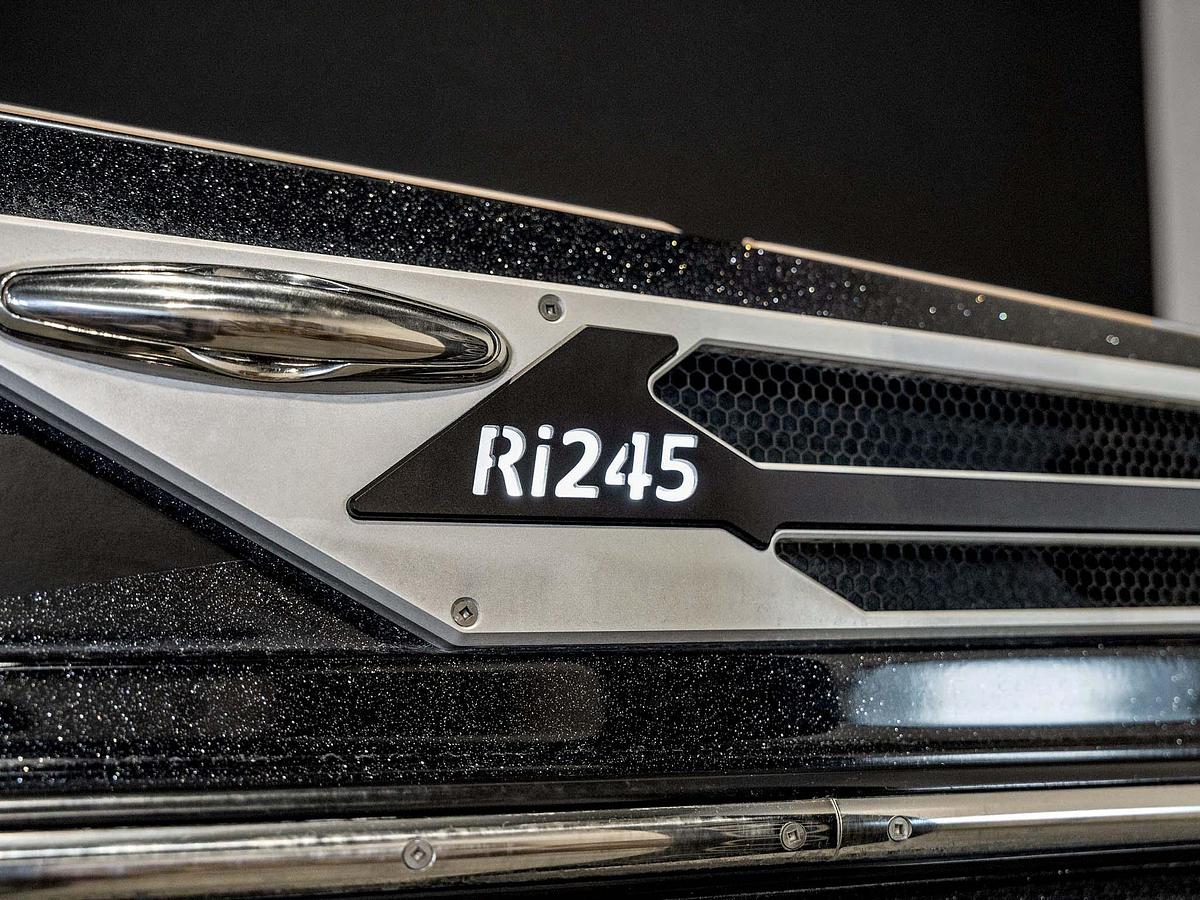 Used 2022 Centurion Ri245 - Black / Black Metal Flake / S2S