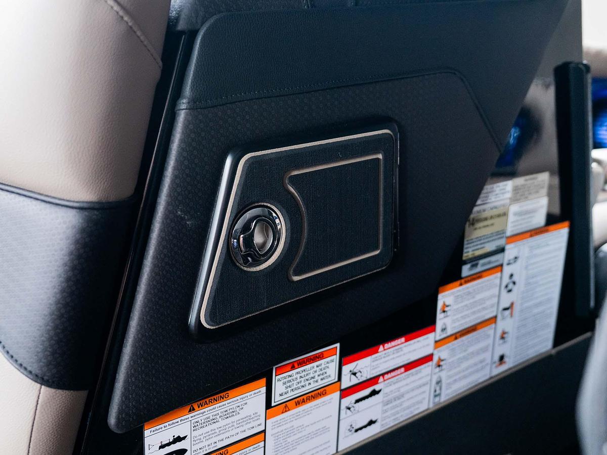 2026 Centurion Ri230 - Canadian Blue Flake / Onyx Black